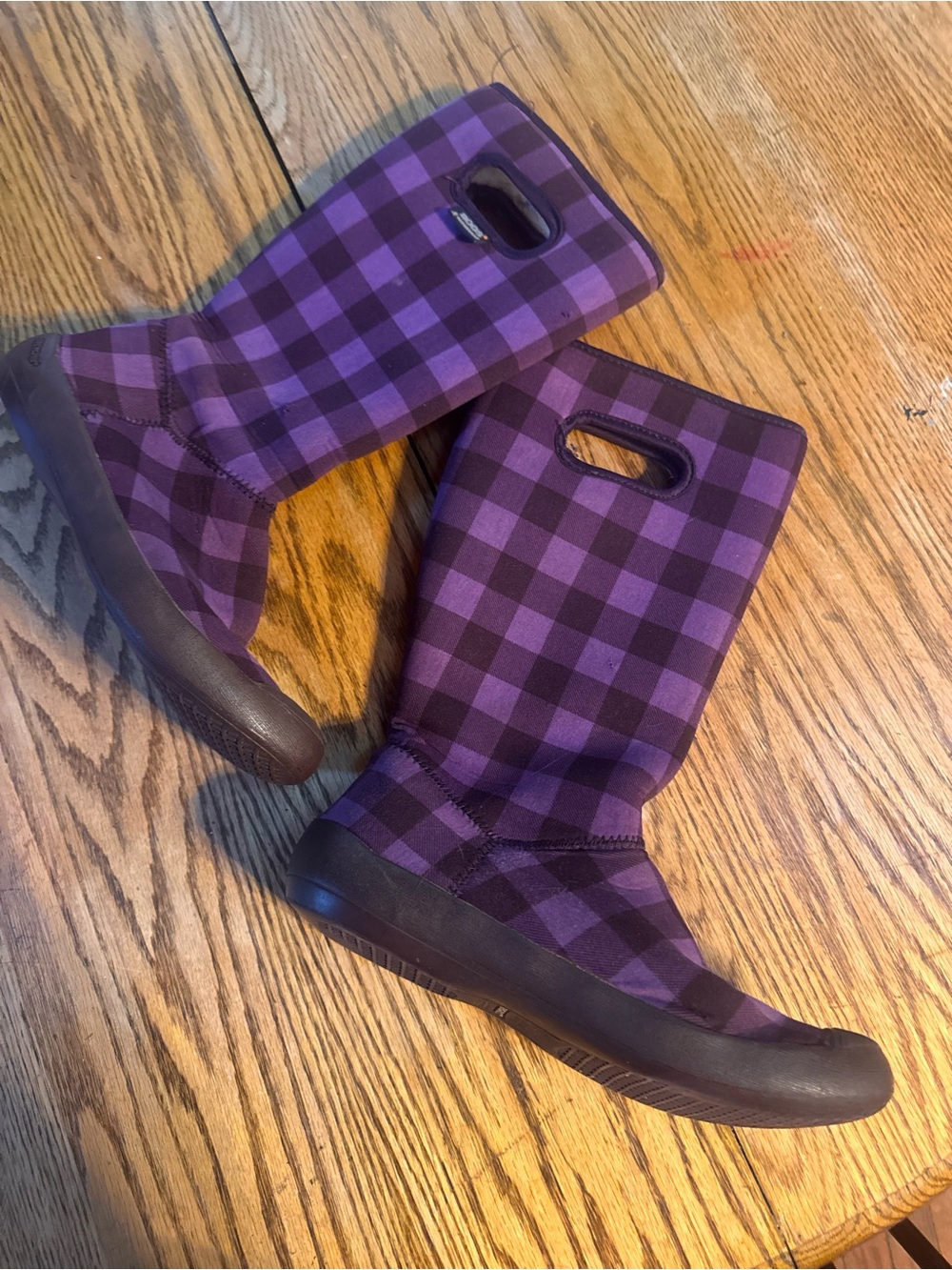 Bogs Purple Plaid Women's Waterproof Pull-On Boots size 9